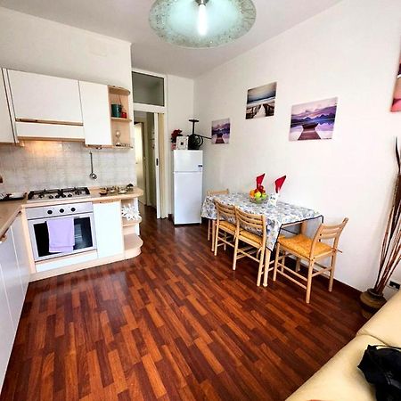 Appartamento Ah Beach House Crociera Savona Esterno foto